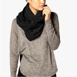 Beyond Yoga Infinity Scarf